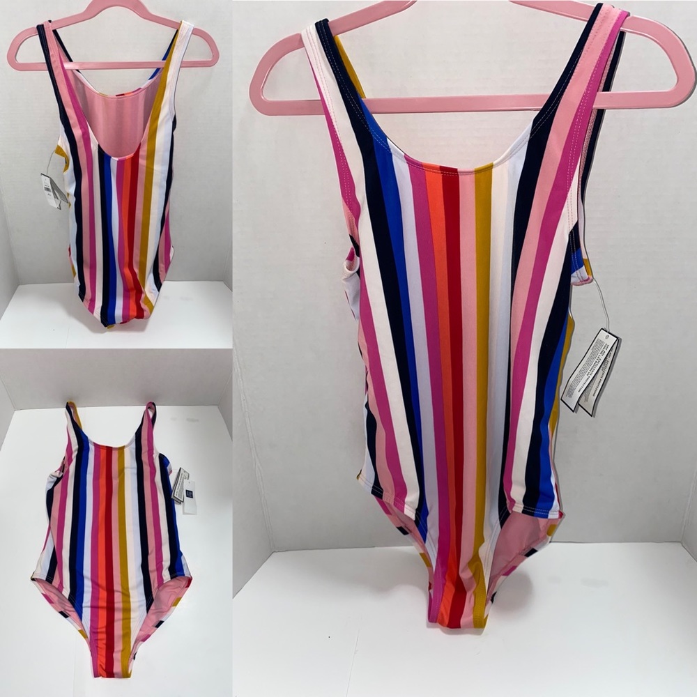 NWT Gap One Piece Swin New